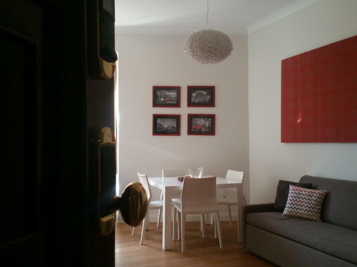 شقة La Casa Sui Fori روما المظهر الخارجي الصورة